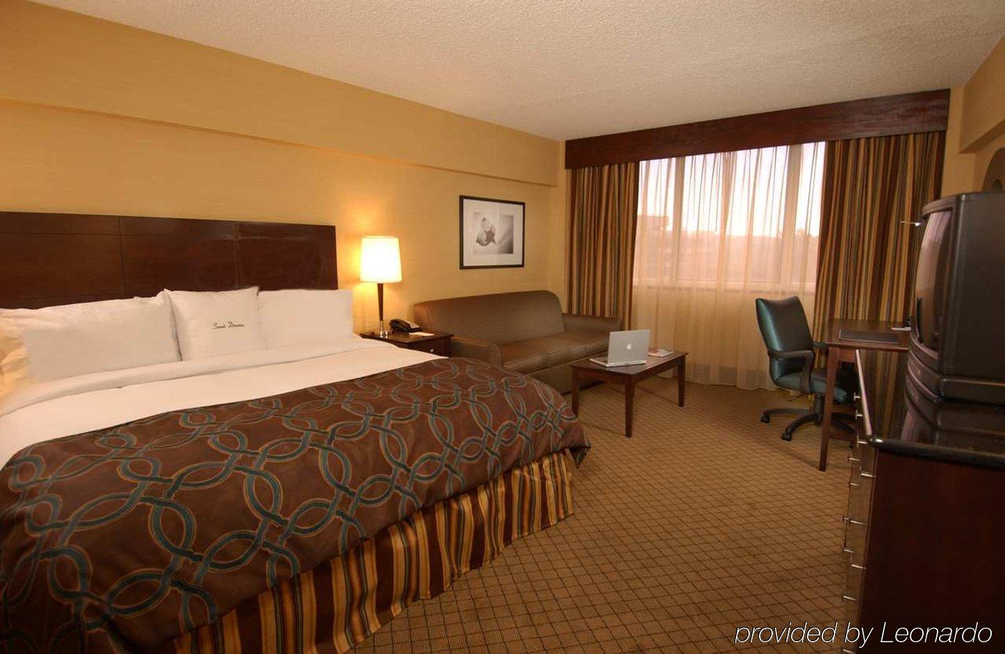 Doubletree By Hilton Atlanta North Druid Hills/Emory Area Hotel Værelse billede